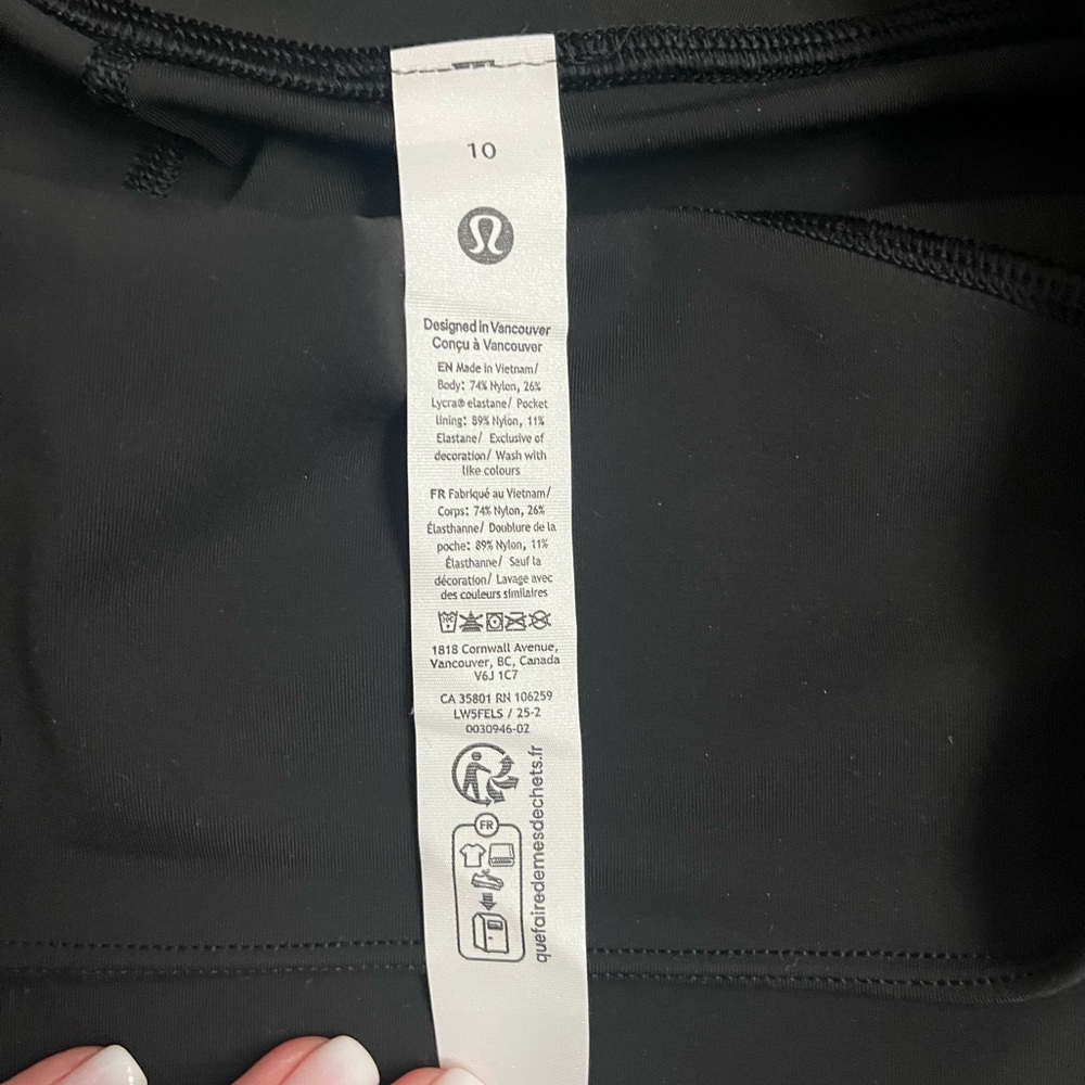 NWOT Lululemon Wunder Under SmoothCover High-Rise Tight 25" - Black - Size 10 - Picture 4 of 6